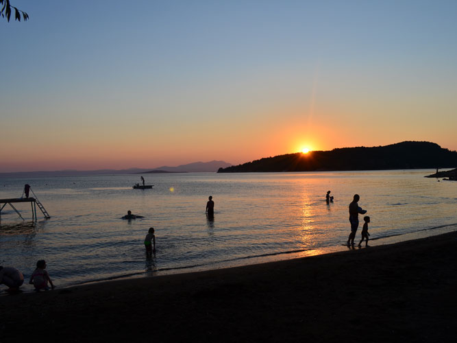 Ayvalık Karavan Tatili - Cunda Adası Ada Camping